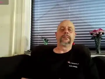 Chaturbate Free Porn Cam of hardmrlazy