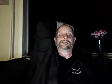 Chaturbate Live Sex of hardmrlazy