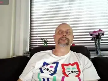 Chaturbate Free Live Porn of hardmrlazy