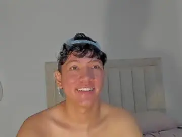 Chaturbate Free Live Porn of iamjulian_