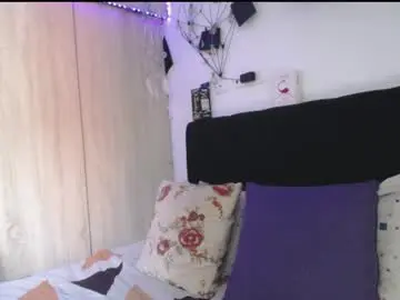 Chaturbate Sex Chat of santii_rose