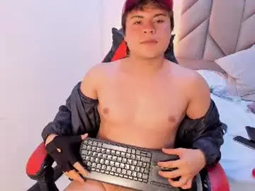 Chaturbate Watch Live Sex Cams of axellcullen