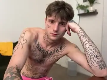 Chaturbate Live Sex Cam of prettyboyszn