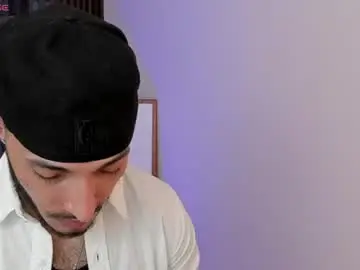 Chaturbate Free Live Porn of happy_hot7