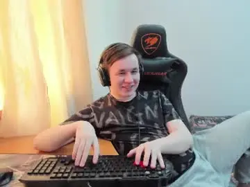 Chaturbate Best live sex cam show of iliaskrislove