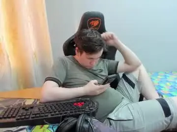 Chaturbate Live Sex Cam of iliaskrislove