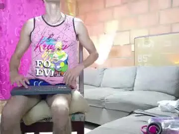 Chaturbate Free Porn Cam of jhosuamoore2
