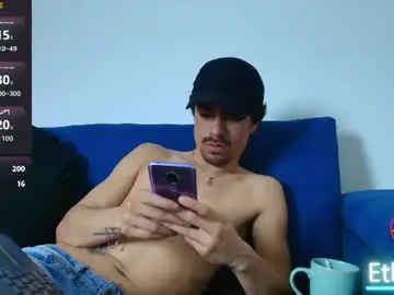 Chaturbate Live Sex of ethan_briggs