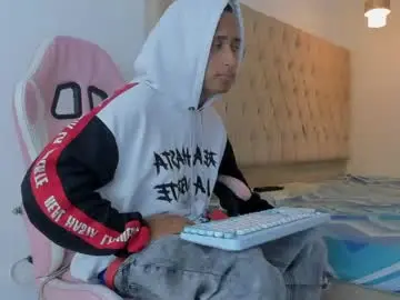 Chaturbate Live Porn of mastermorenohot23