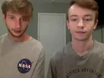 Chaturbate Watch Live Sex Cams of ashingwest97