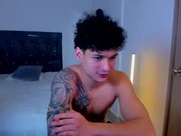 Chaturbate Adult Video Chat of morthy_downey