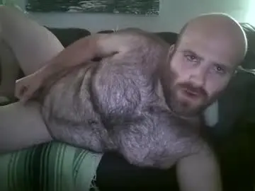 Chaturbate Free Porn Cam of hairiestbear