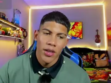 Chaturbate Best live sex cam show of damian_latinxxx