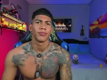 Chaturbate Best live sex cam show of damian_latinxxx