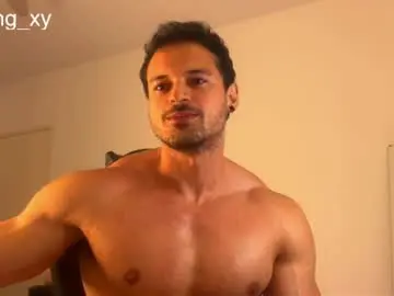 Chaturbate Best live sex cam show of lucasfit24