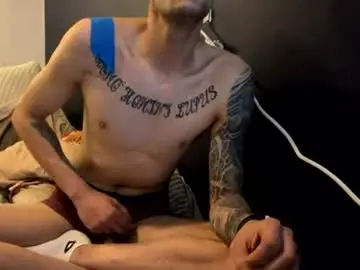 Chaturbate Live Porn of wajlyhaze2