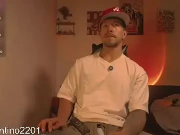 Chaturbate Live Porn of valentino_2201