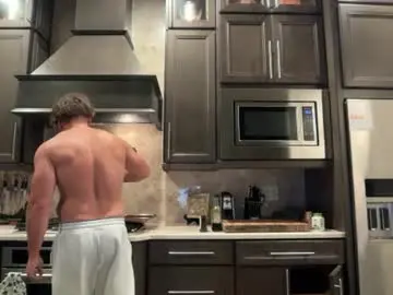 Chaturbate Watch Live Sex Cams of hungkingg22