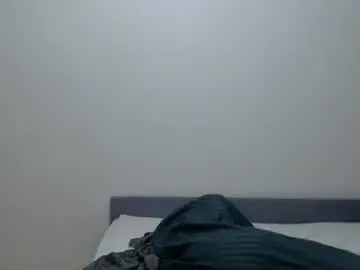 Chaturbate Adult Webcams of cris_peace
