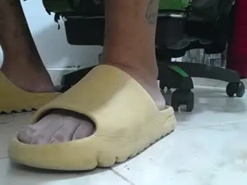 Chaturbate Free Live Porn of srfindomfeet_