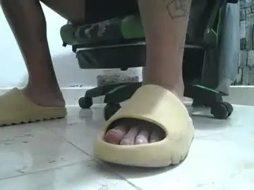 Chaturbate Best Webcam of srfindomfeet_
