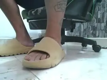 Chaturbate Private Sex Chat of srfindomfeet_