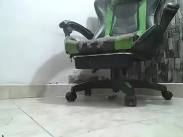Chaturbate Live Sex of srfindomfeet_