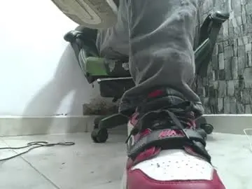 Chaturbate Free Live Porn of srfindomfeet_