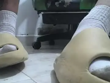 Chaturbate Best Webcam of srfindomfeet_