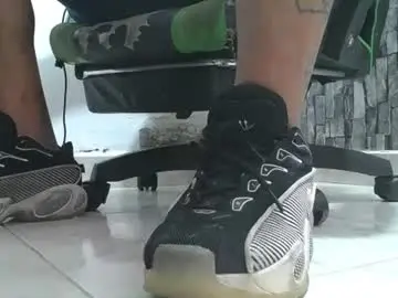 Chaturbate Private Sex Chat of srfindomfeet_