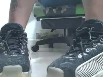 Chaturbate Adult Webcam of srfindomfeet_