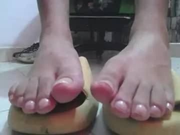 Chaturbate Adult Webcam of srfindomfeet_