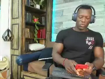 Chaturbate Watch Live Sex Cams of marcusblack_