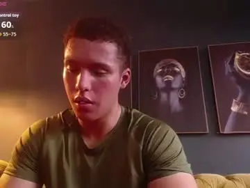 Chaturbate Best live sex cam show of deivid_parker