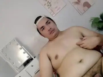 Chaturbate Live Porn of ure_fattytoy143