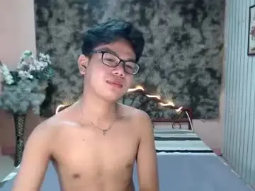 Chaturbate Private Sex Chat of urdreamboy_doms