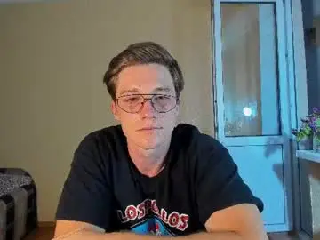 Chaturbate Adult Webcam of deni_boy99