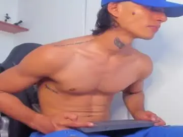 Chaturbate Free Live Porn of jonryder_