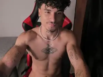Chaturbate Free Porn Cam of thomas_fit1
