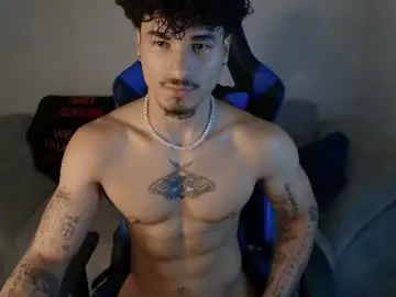 Chaturbate Live Sex Cam of thomas_fit1
