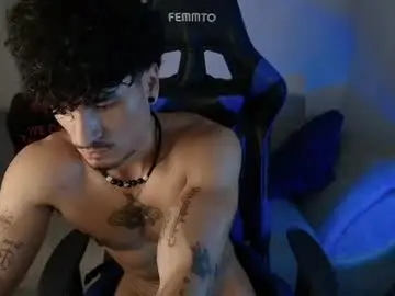 Chaturbate Adult Webcam of thomas_fit1