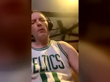 Chaturbate Live Sex of bigdickbeating4321