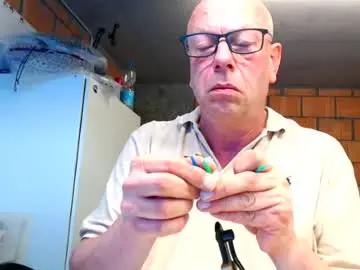 Chaturbate Live Sex of machinegun3dx