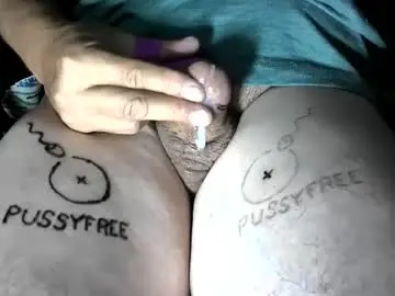 Chaturbate Live Sex Cam of smallpenismwm