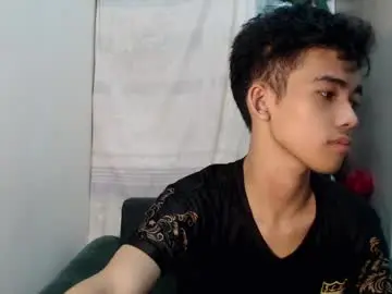 Chaturbate Best live sex cam show of laurence_cuttieguyhere