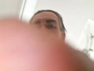 Chaturbate Free Live Porn of 4thethrillofit4