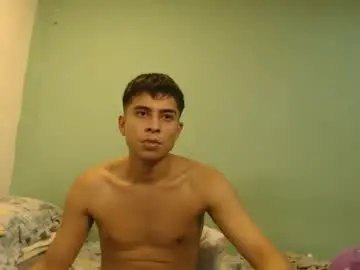 Chaturbate Free Live Porn of danielitopapii