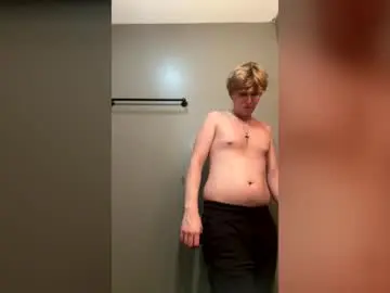 Chaturbate Adult Video Chat of bigskinnyboyshh