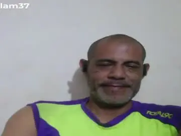 Chaturbate Free Live Porn of retlam37