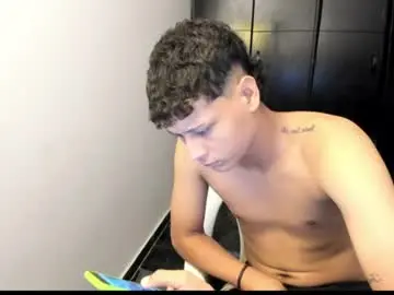 Chaturbate Best live sex cam show of master_billy1